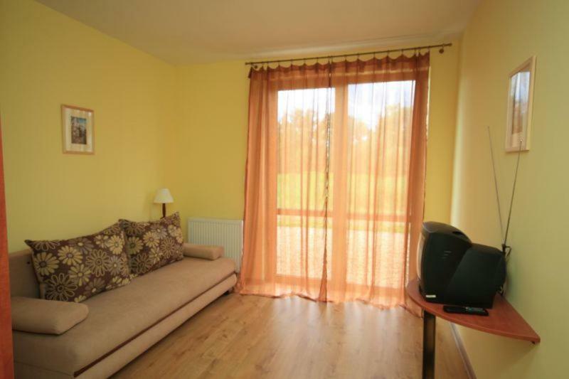 Karpnicka Struga W Dolinie Palacow I Ogrodow Еленя-Гура Экстерьер фото